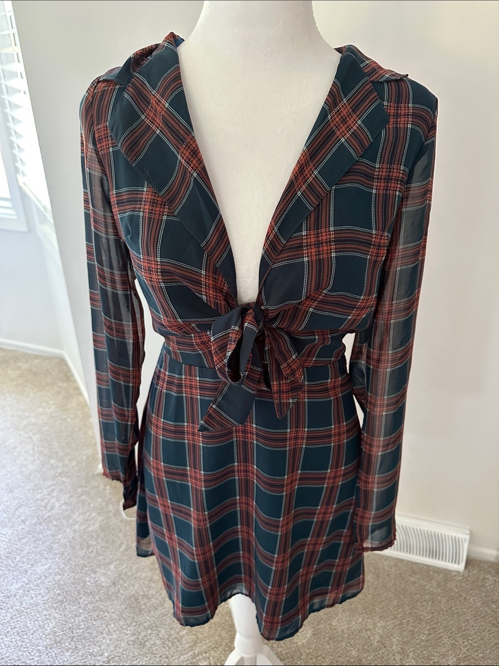 Wild Honey Plaid Tie-Front Long-Sleeve Mini Dress in Deep Green and Rust size S